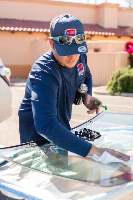 omprehensive auto glass services